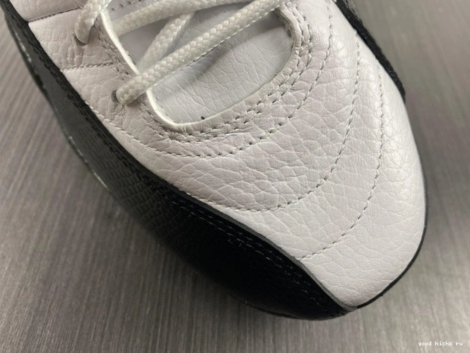Taxi 130690-125 Retro Jordan (2013) 12 0818